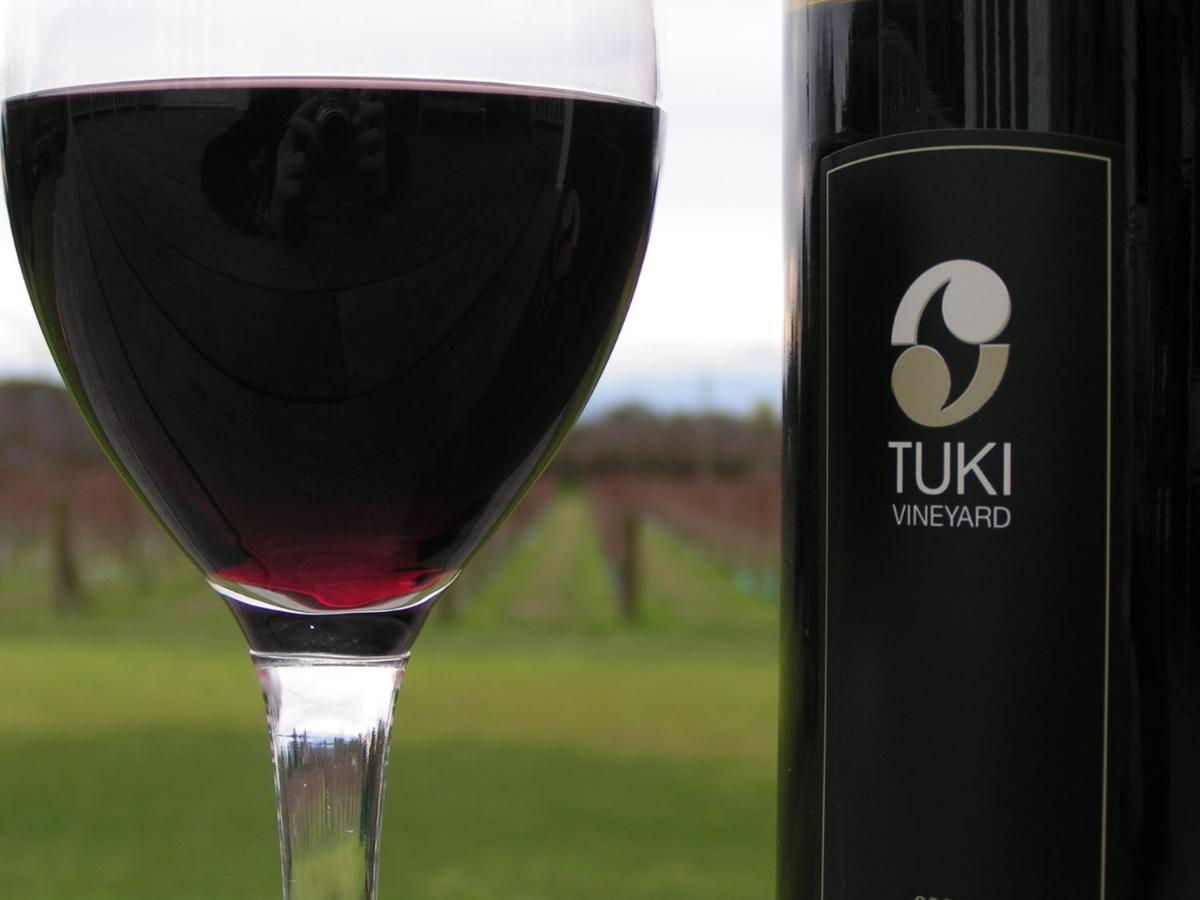 Tuki Vineyard Cottage ハブロック・ノース エクステリア 写真